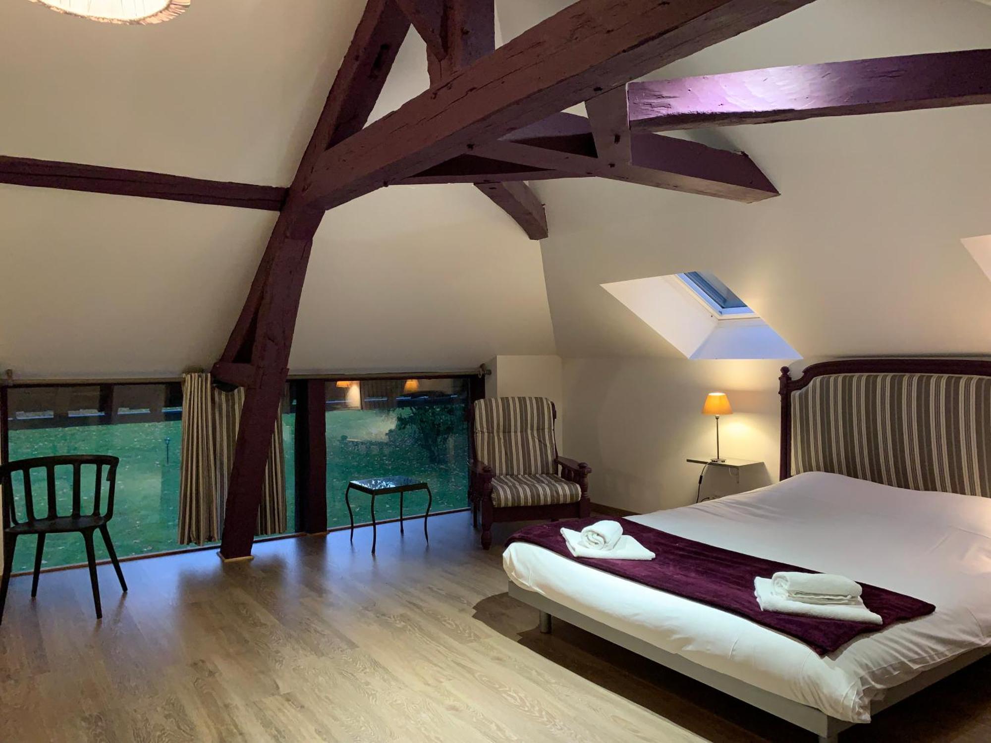 Le Chateau De Bertreville Saint Ouen Entre Mer Et Campagne 外观 照片